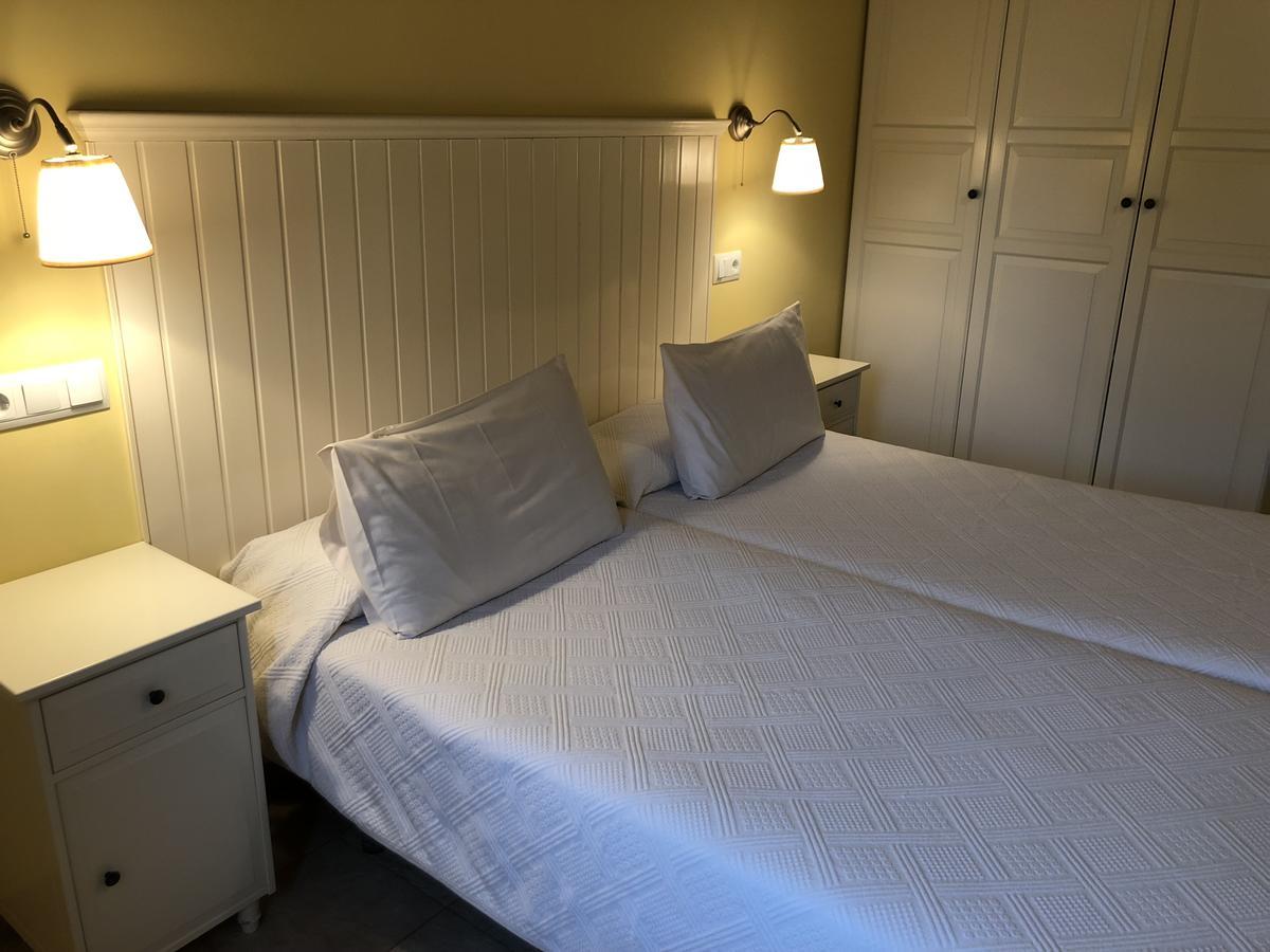 Apartamentos El Guindal Tapia De Casariego Buitenkant foto